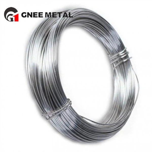 Grade 4 titanium oprullet tråd